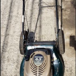 Lawnmower 