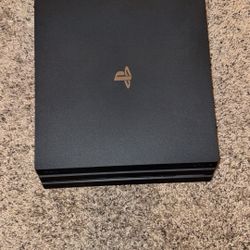 PS4 Pro 1TB