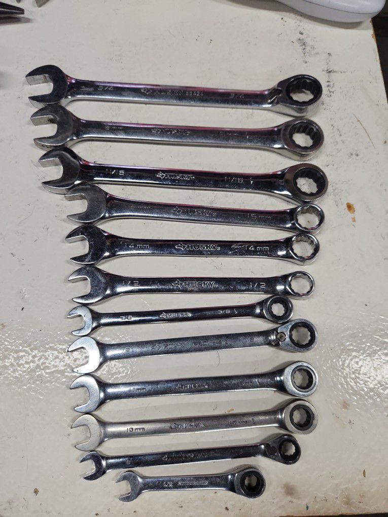 Husky Wrenches 