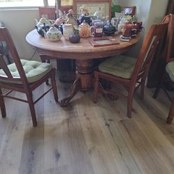 Footed Oak Table