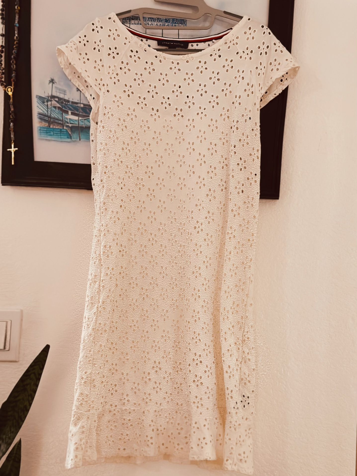 Tommy Hilfiger Cream Colored Floral Dress With Eyelets. 