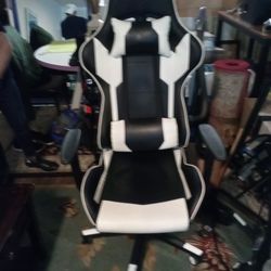 S-Racer Gaming Chair