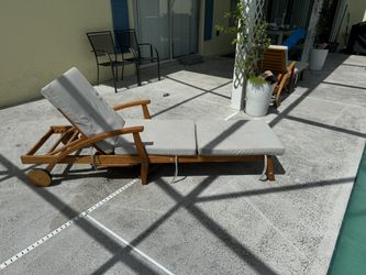 Lounge Pool Chairs