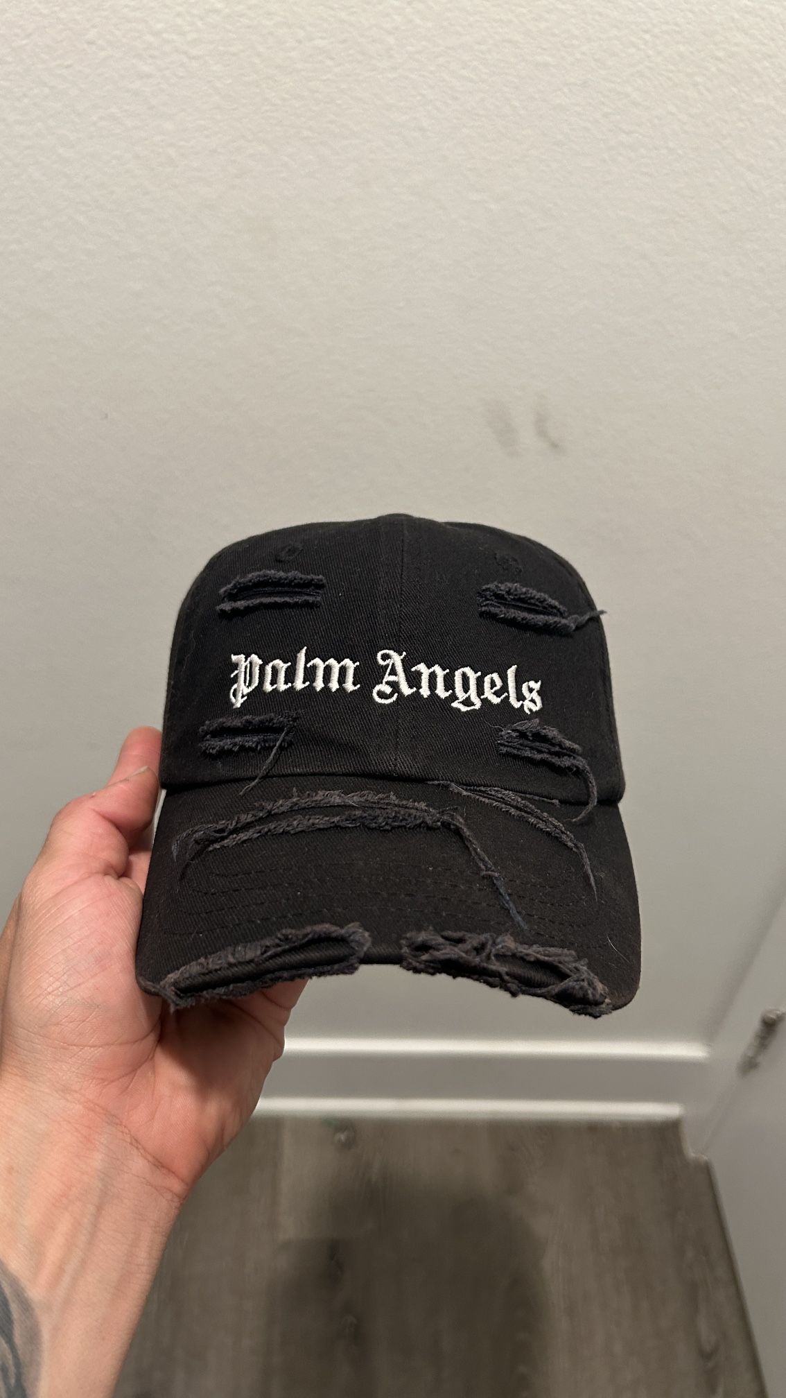Palm Angle Hat