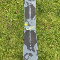 Burton Name Dropper 155