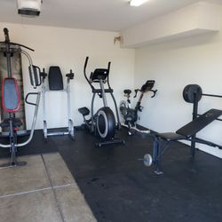 EQUIPMENT GYM PRICE 1300 FOR BOTH 