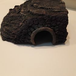 Reptile  Tank Toys In Spring Hill Florida Weeki Wachee