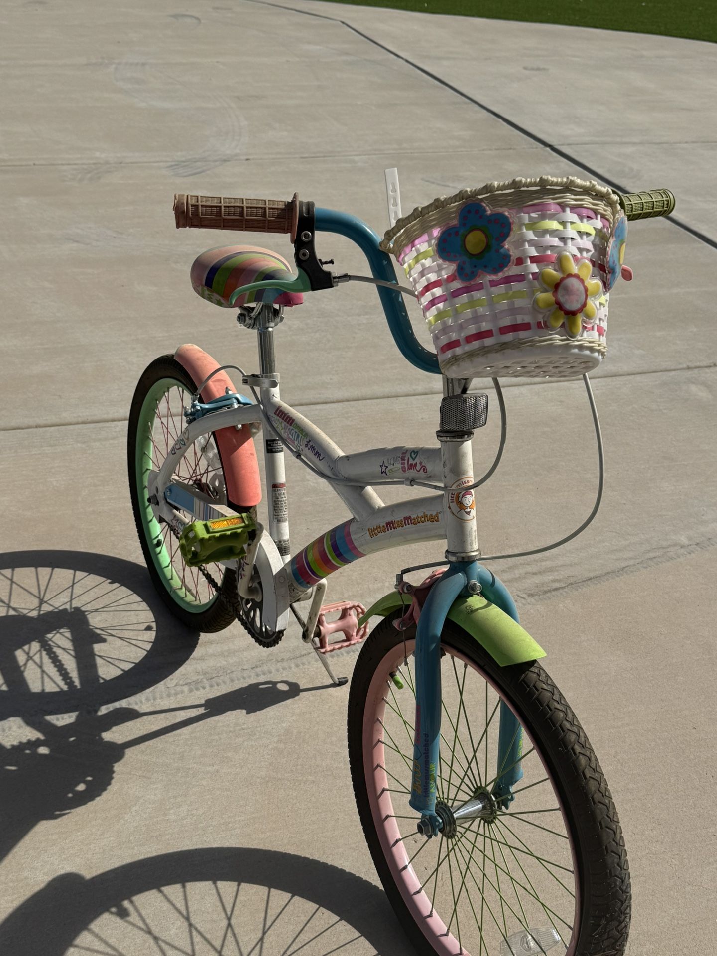 Little Miss Matched Girls Bike 20 Inch