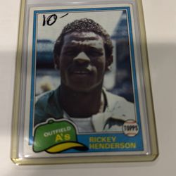 1981 TOPPS 261 RICKEY HENDERSON