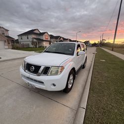 2010 Nissan 