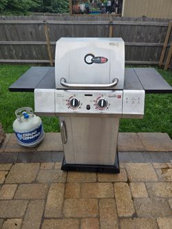 Char Broil 2 burner TRU-Infrared gas grill