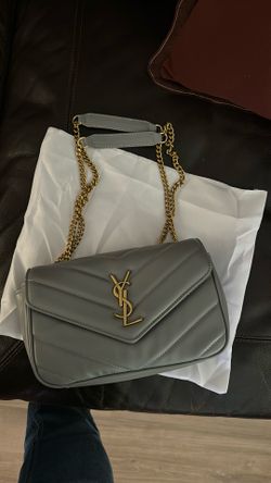 Women’s YSL purse