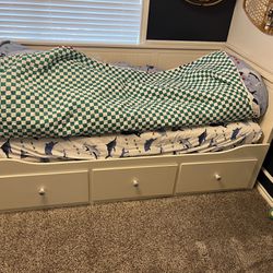 Twin Trundle Bed With Drawers ( Wood)