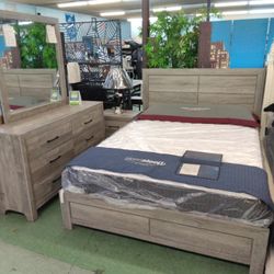 😍 Queen Platform Bedroom Set 