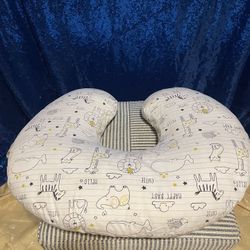Boppy nursing Pillow- 4 Ways To Use For Your Growing Baby- Great Condition