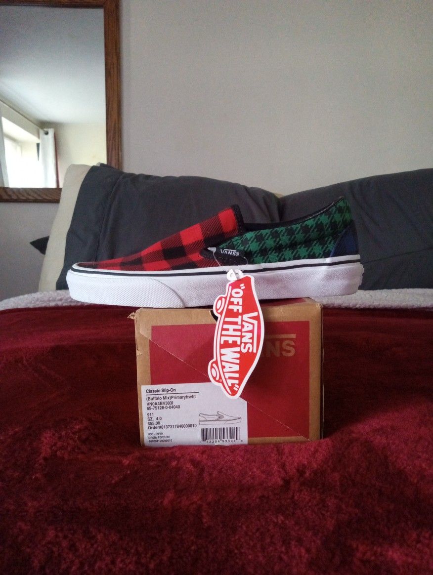 Vans Classic Slip On "Buffalo Mix" Size 4Y Brand New
