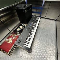 Key Board Yakima And Amp