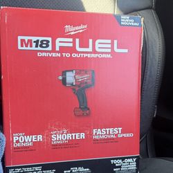 Fuel Milwaukee 1/2 Impact Gun High Torque 