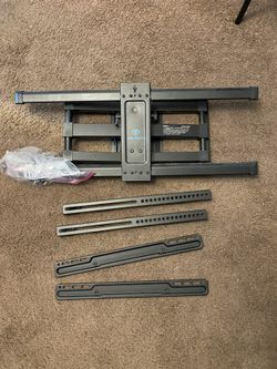 PERLESMITH TV MOUNT