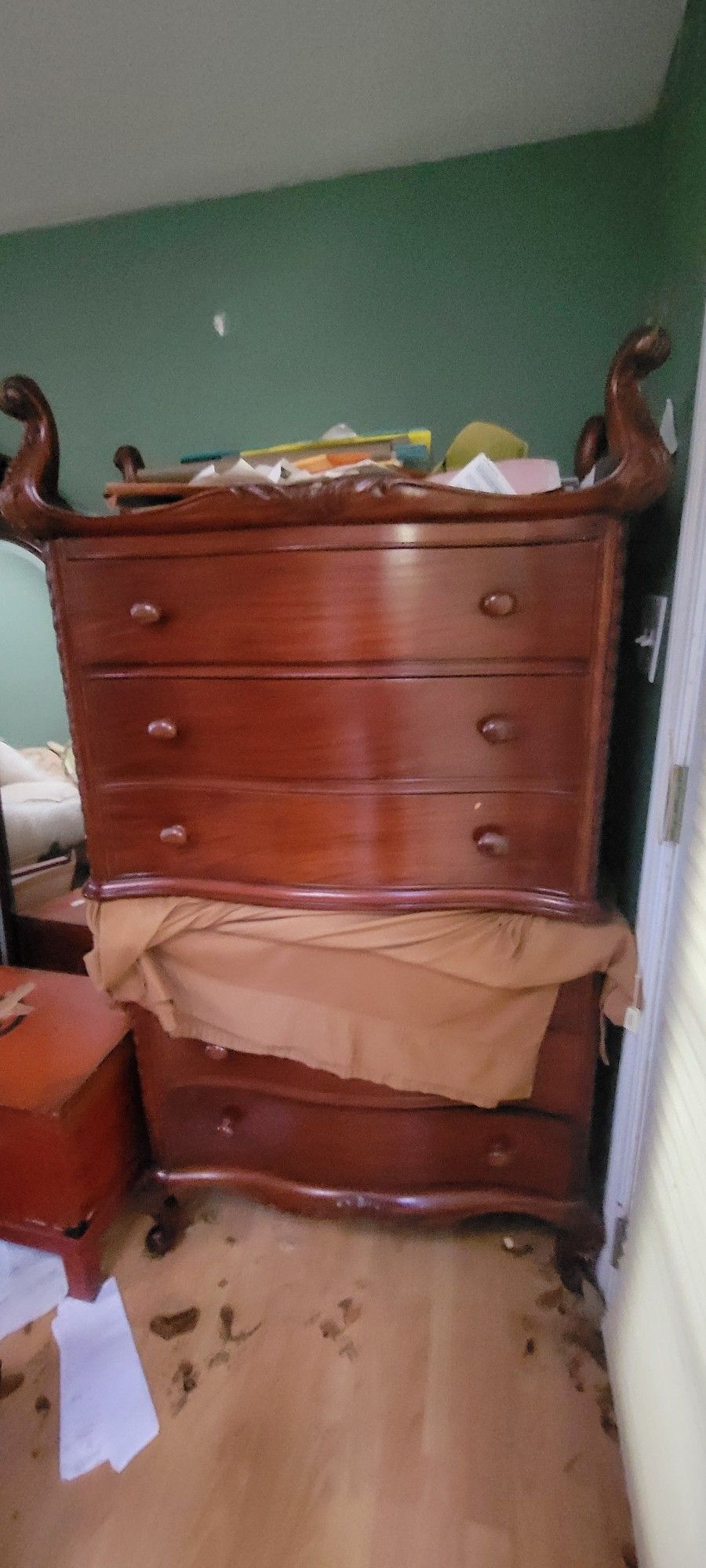 2 Claw Foot Dressers