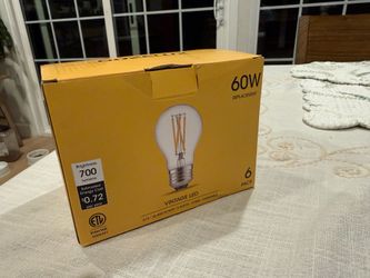60 W Gozelux light bulbs, 6 pack