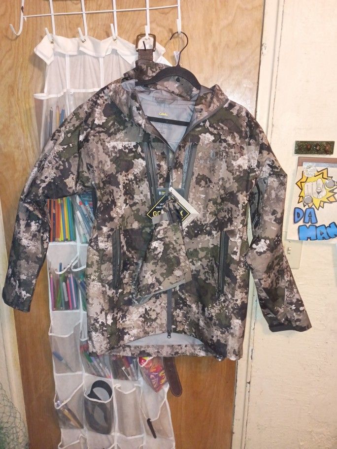 Cabela's Instinct Barrier GorTex Jacket For Men -Small