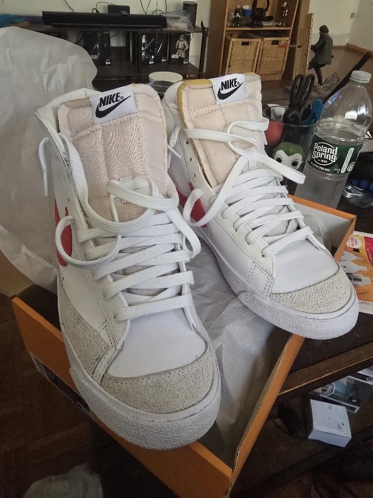 Nike Sneakers