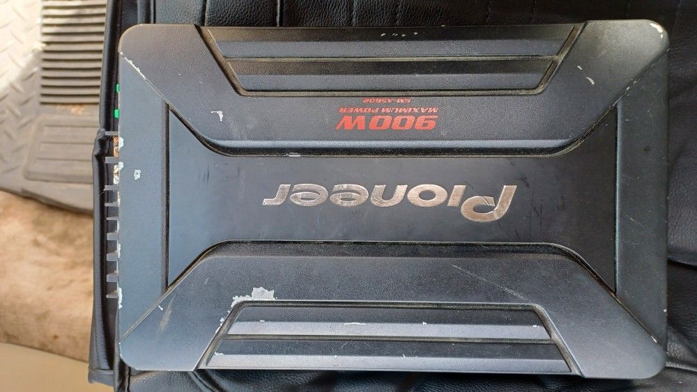 Pioneer 900w