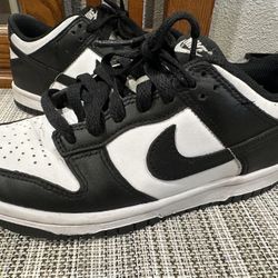Nike Dunk Low Retro White Black Panda
