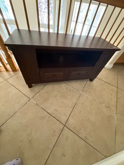 Free Tv Stand Pick Up Today