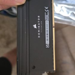 DDR5 64GB 6600MHz CL32 CORSAIR Dominator Titanium Ram