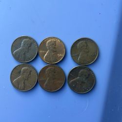 Pennies 1982 and one 1982D