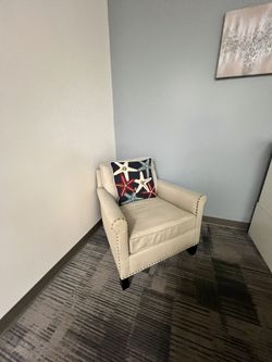 Office Lounge Chair