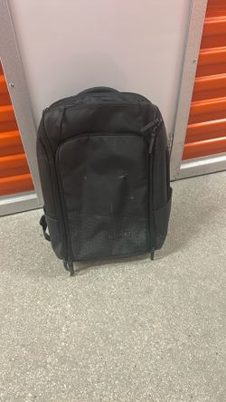 Nomatic Backpack 