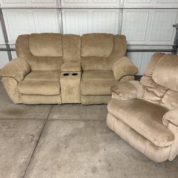 Reclining Couch And Recliner Chair 