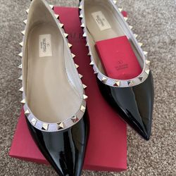 Valentino Garavani Rockstud Ballet Flats