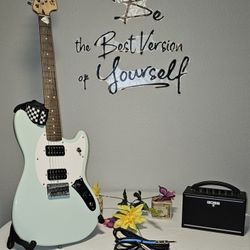 🔥 Squier Mustang " Fender"  Electric Guitar 🔥 Surf Green w/Strap And Amp!! 🔥