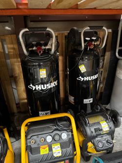 Husky 20 gallon air compressor