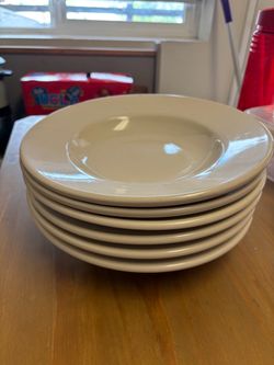 Dinner plates