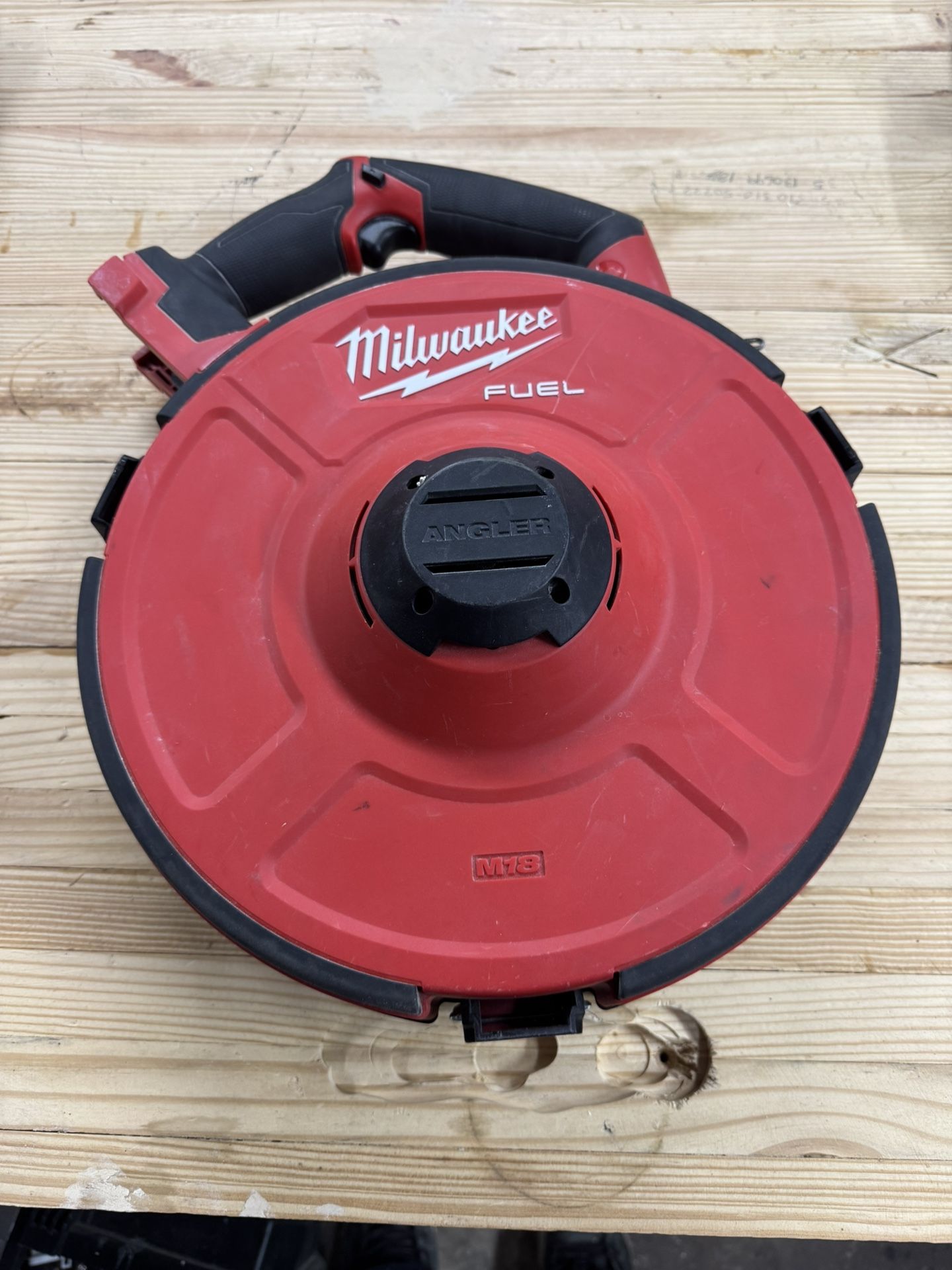 Milwaukee M18 Fuel Fish Tape W/ Cartridge (Steel Tape)