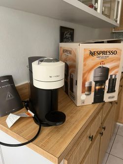 Nespresso Vertuo Like New
