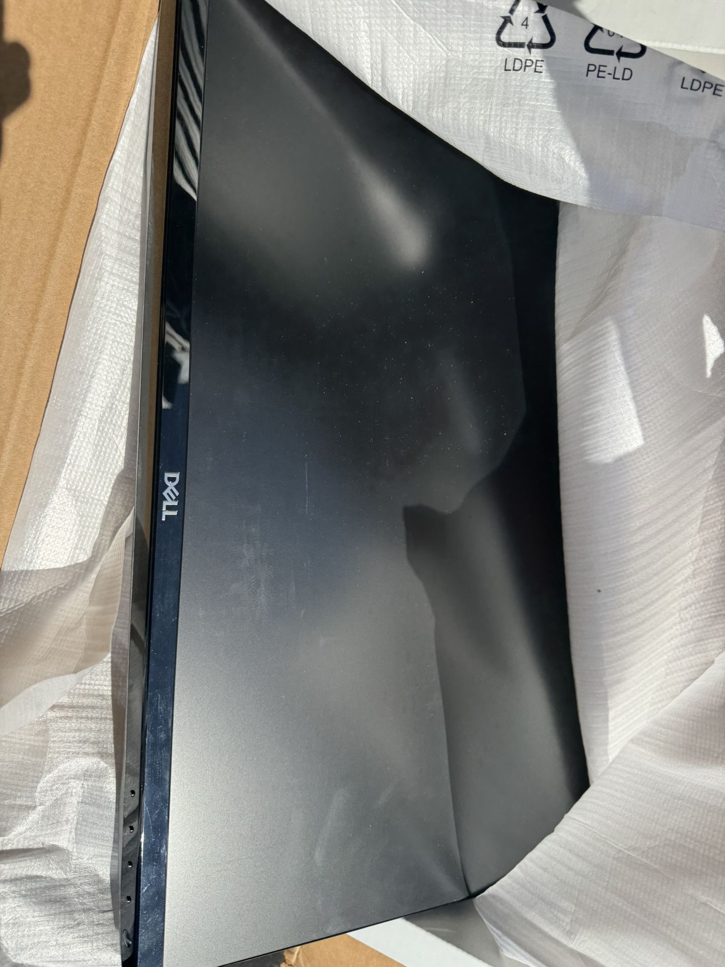 Dell 21.5-inch Monitor 1920 x 1080 LCD (SE2219H)