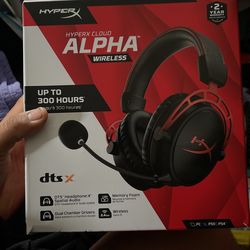 Brand New Hyperx Cloud Alpha Wireless Headphones