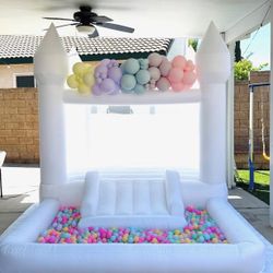 White Jumper For SALE !!! GOOD CONDITION