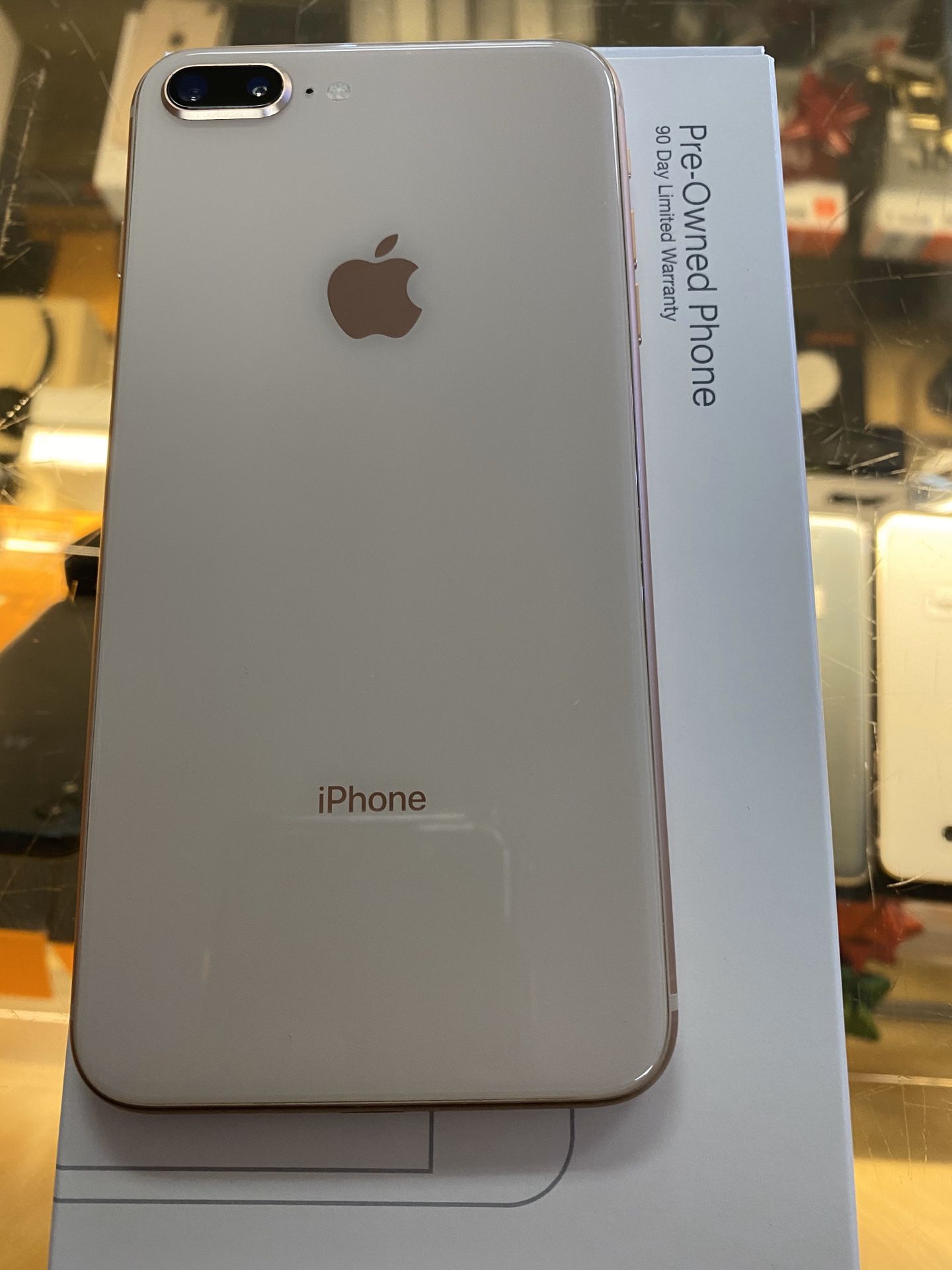 IPHONE 8 Plus pre-owned 64gb (for boost mobile only) NOT UNLOCKED. Only for new boost customers 90 day warranty through boost. GOLD! Includes first m