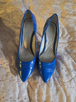 Closed toe pumps 👠👠
