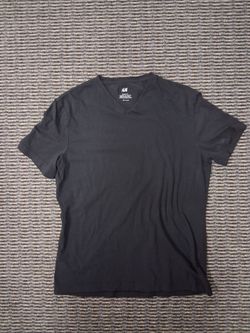 H&M Slim Fit V-Neck T-Shirt Black