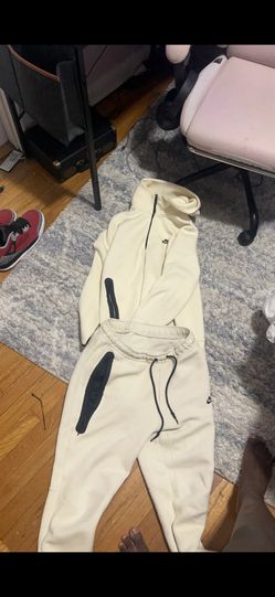 Cream Color Nike Tech