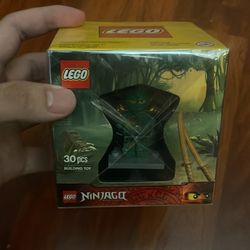 Lego Promotional: 2014 Target Exclusive Minifigure Gift Set ((contact info removed)) Ninjago Lloyd DX (Sealed); OBO