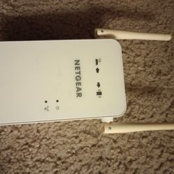 NETGEAR 